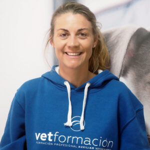 Lara Domènech - Veterinaria - Fundadora de VetFormación